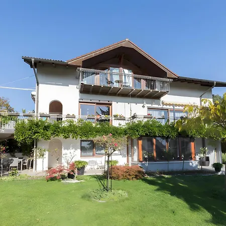 Riviere Apartment *